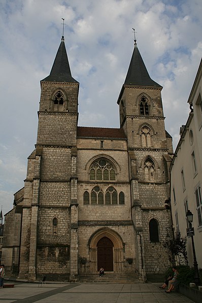 Basilique Saint-Jean-Baptiste de Chaumont