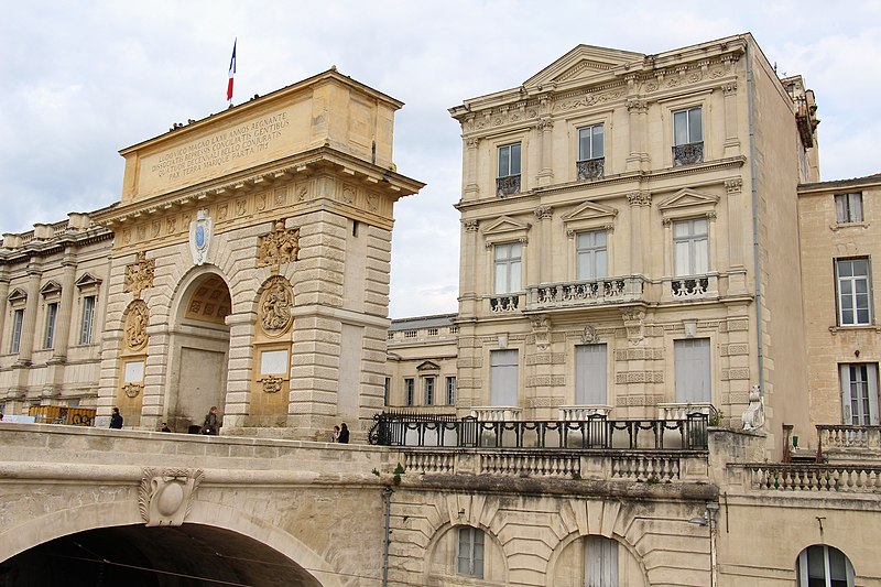 Porte du Peyrou