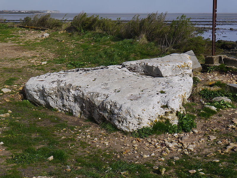 Dolmen d'Ors dit la Piare