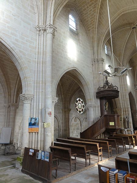 Église Saint-Martin.