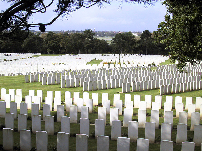 Étaples Military Cemetery