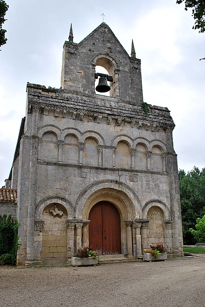 Église Saint-Étienne de Tauriac