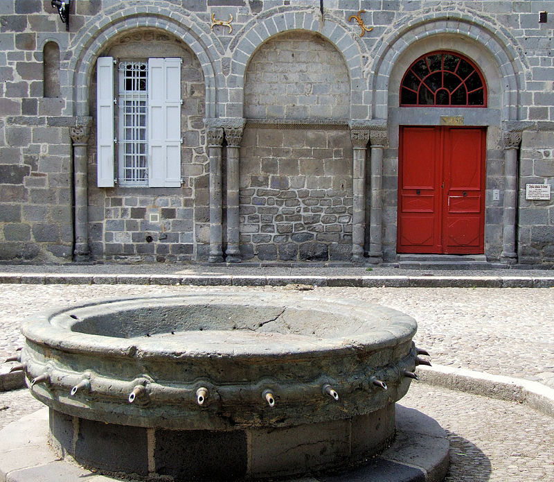 Église abbatiale Saint-Géraud