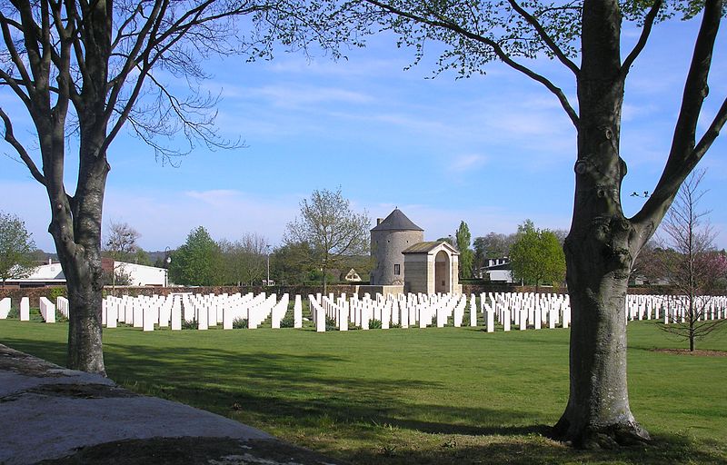 Cimetière militaire britannique de Ranville