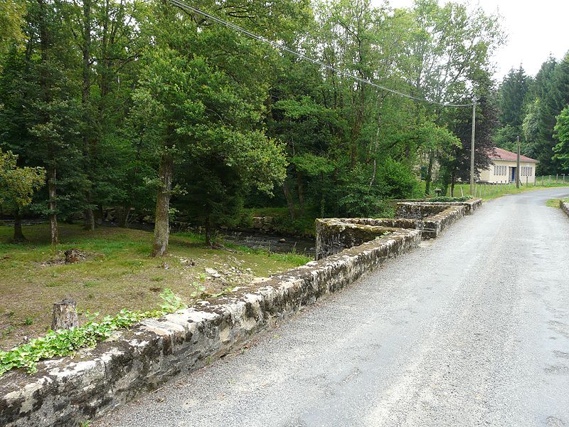 Pont dit Pont de la Tour sur la Rivière de l'Isle