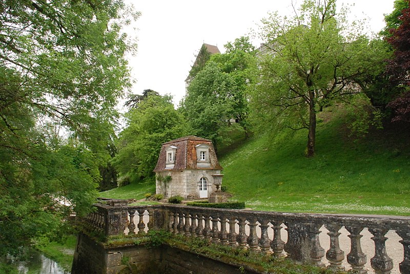 Château de Bourg-Charente
