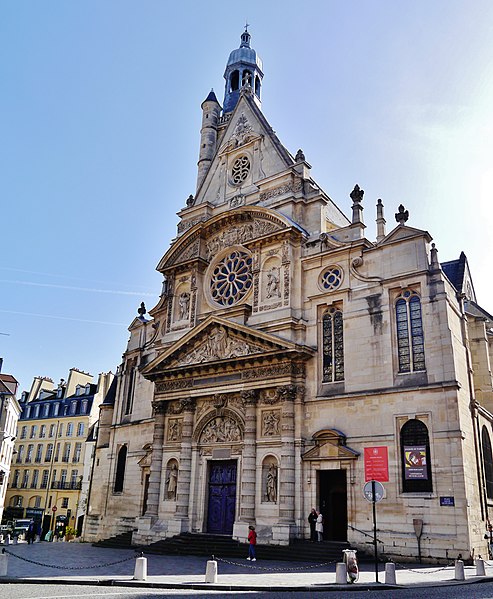 Kościół St Étienne du Mont