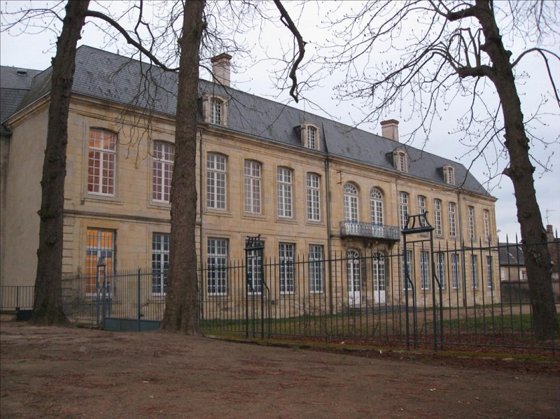 Ancien Lycée Mirangron