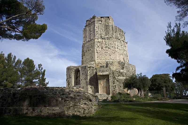 Les Jardins de la Fontaine, Nîmes