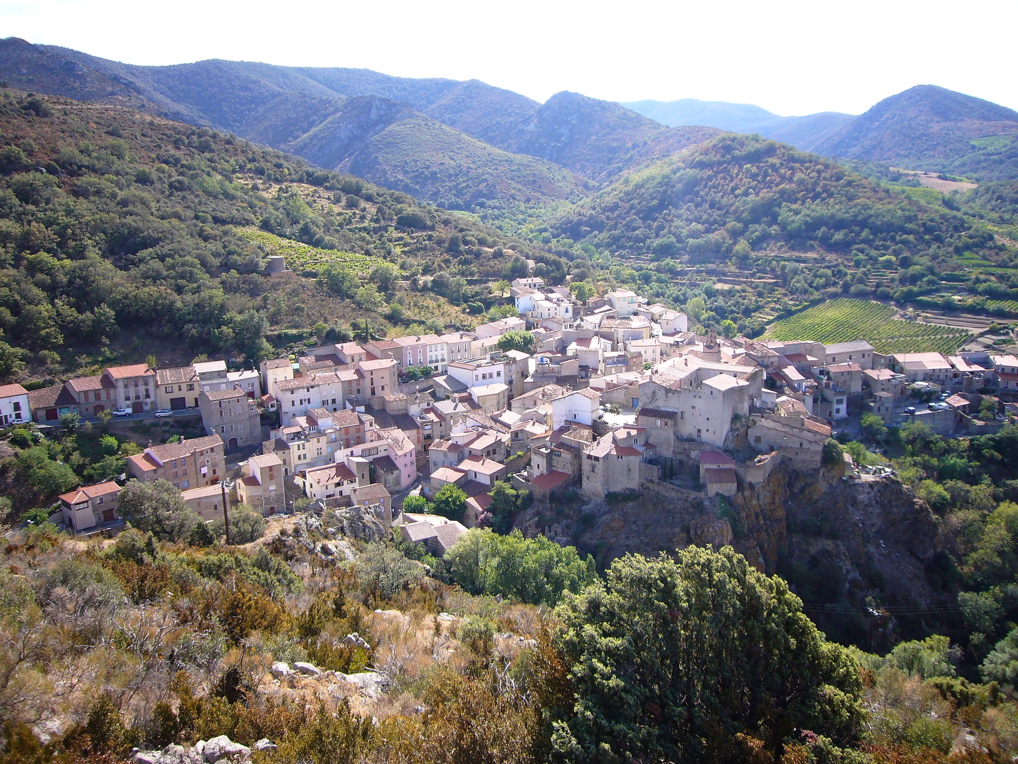 Caramany, Francja