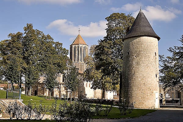 Surgères, Francja