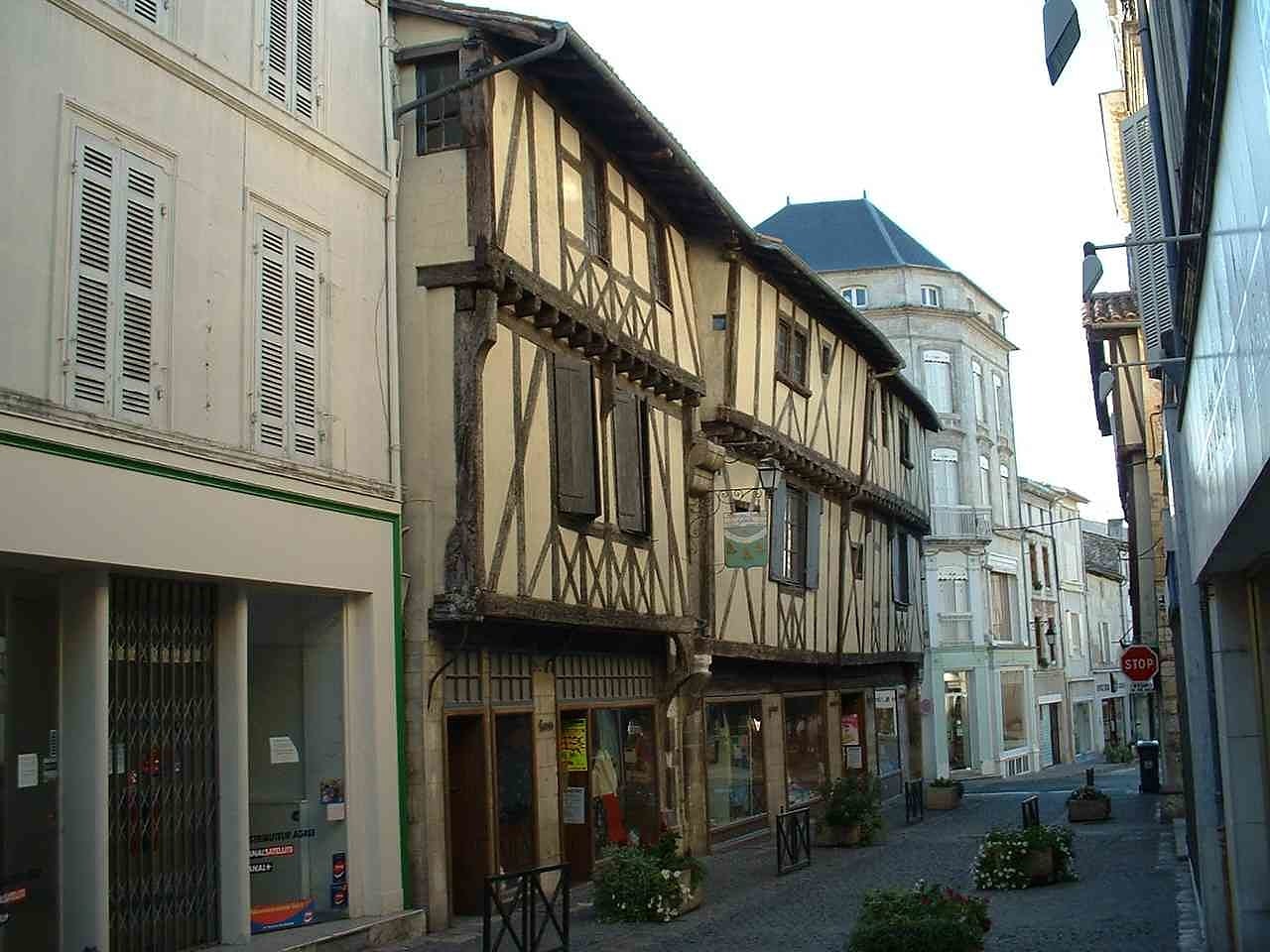 Saint-Jean-d'Angély, Francia