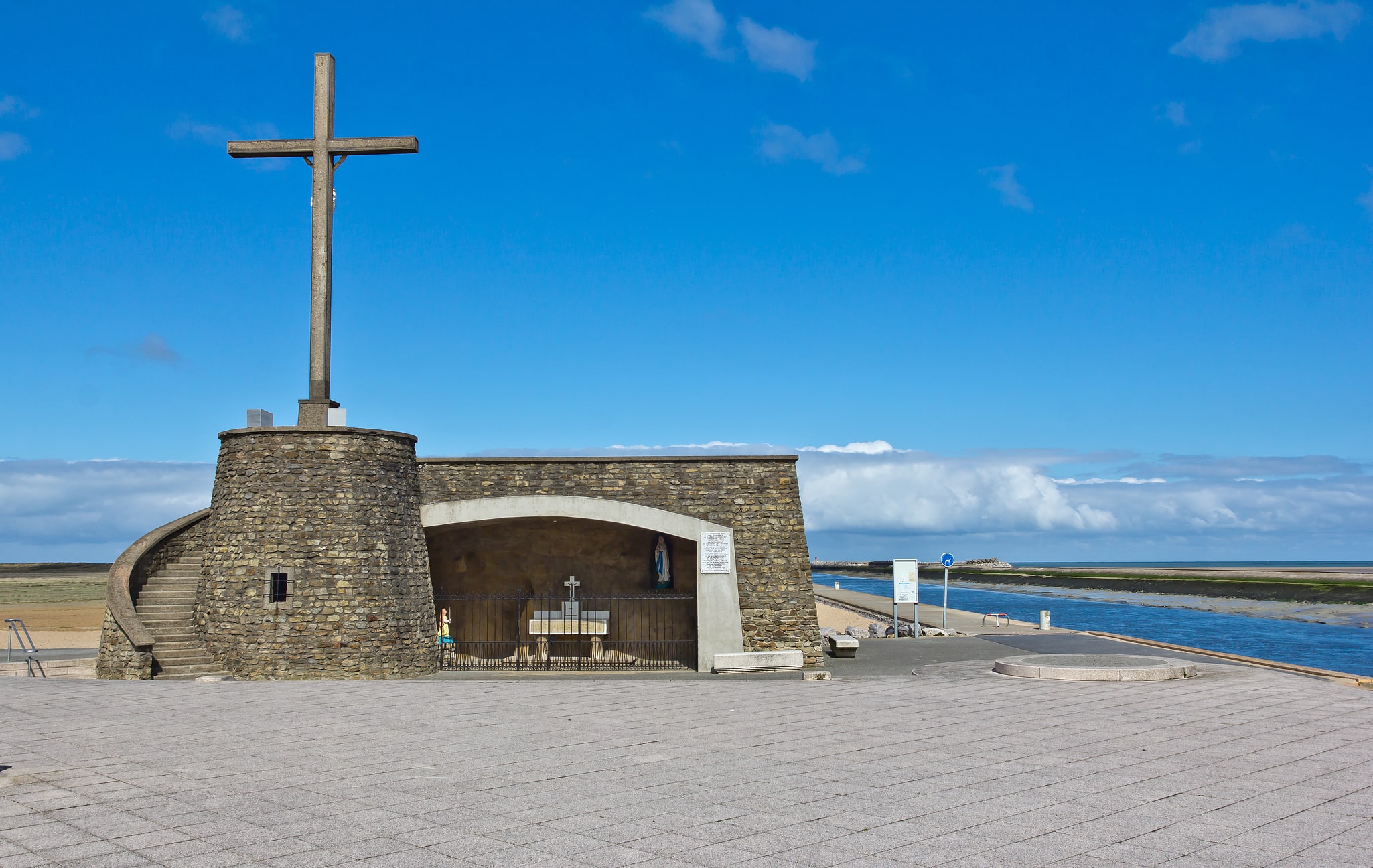 Grand-Fort-Philippe, Francia