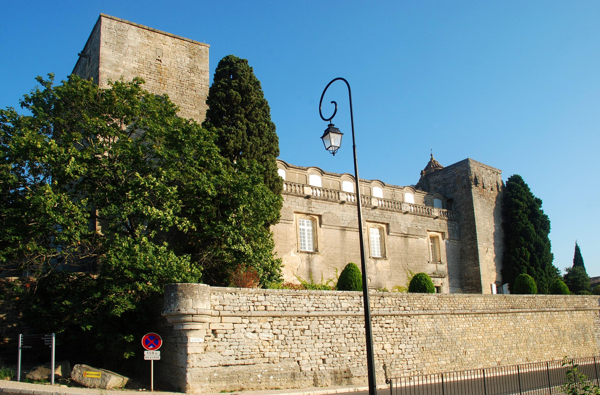 sommieres tourist information