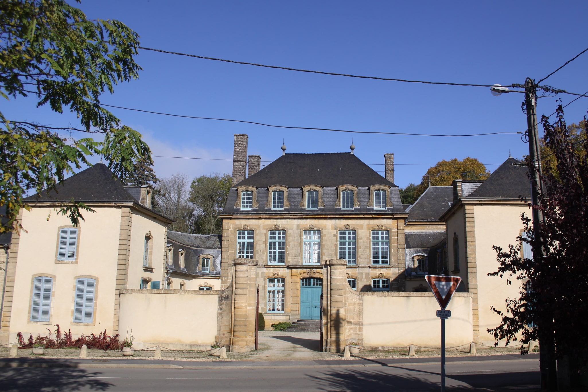 Remilly-Aillicourt, Francia