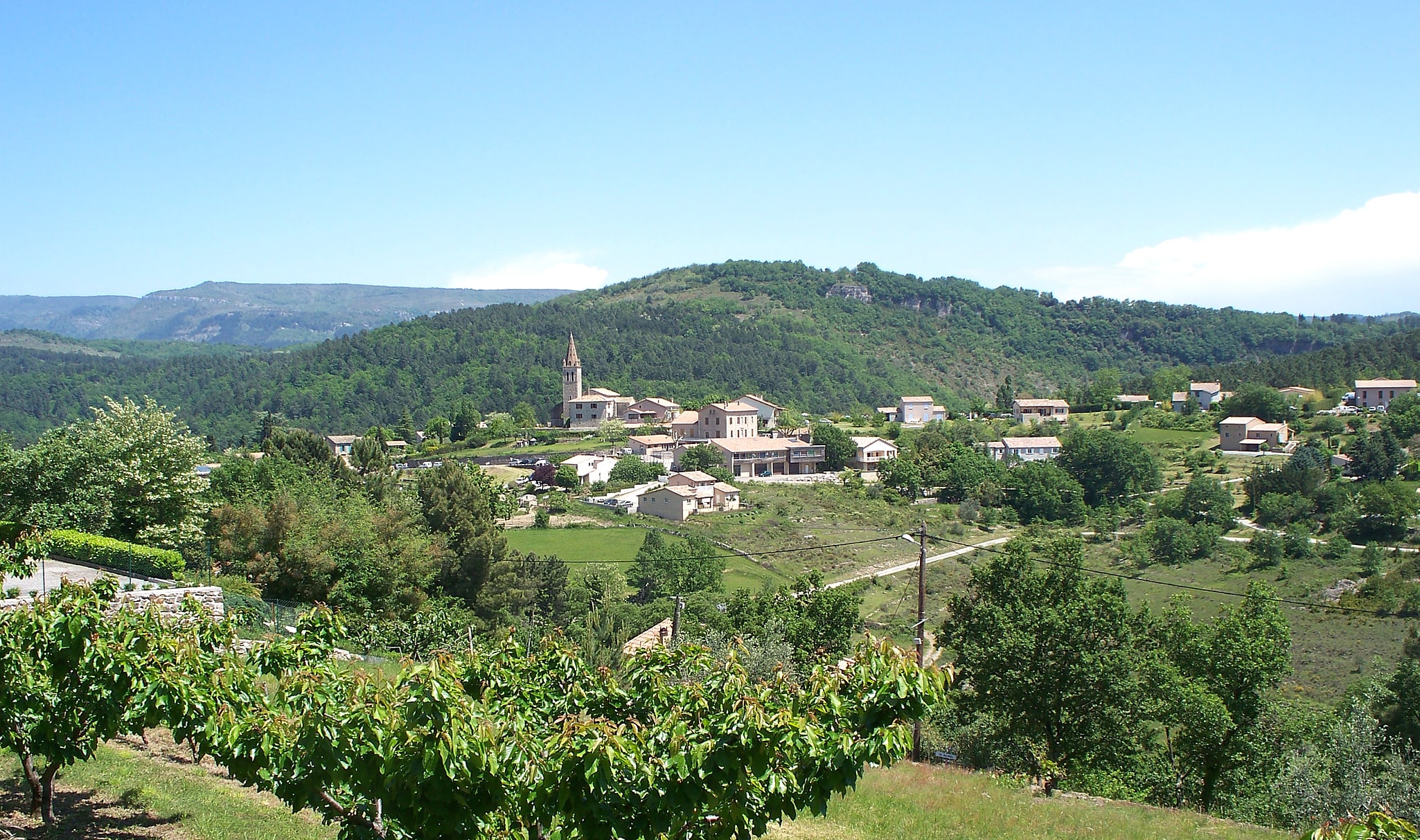 Saint-Julien-du-Serre, Francia