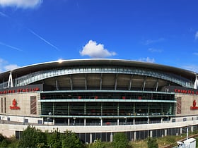 emirates stadium london