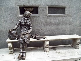 Eleanor Rigby Statue