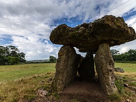 st lythans burial chamber cardiff