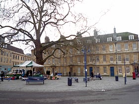 Kingsmead Square