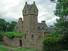 fintry castle dundee
