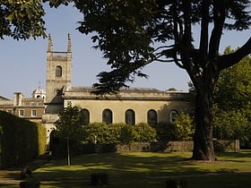 Badminton House