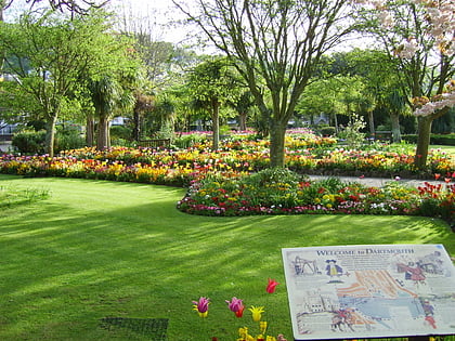 royal avenue gardens dartmouth