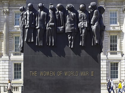 monument aux femmes de la seconde guerre mondiale londres