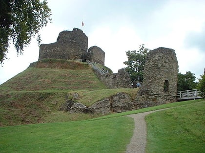 chateau de launceston