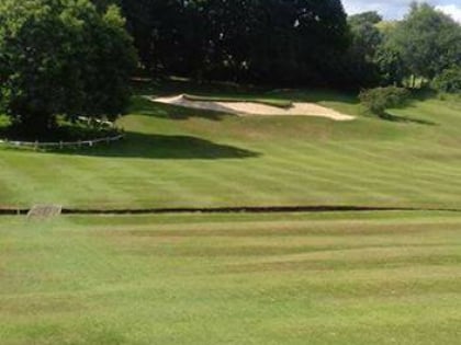 farnham park golf course