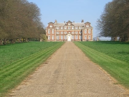 raynham hall