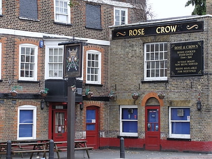 rose and crown london