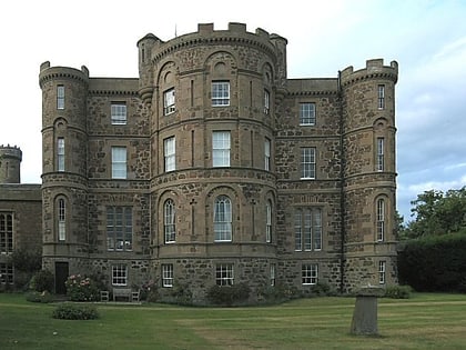 pitfour castle glencarse