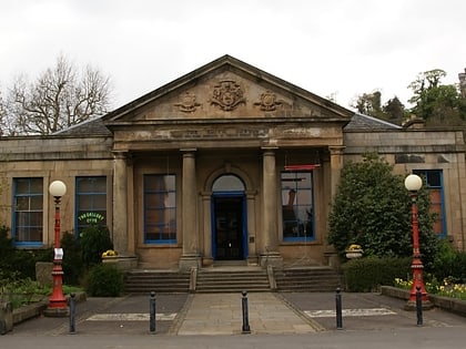 Smith Art Gallery and Museum
