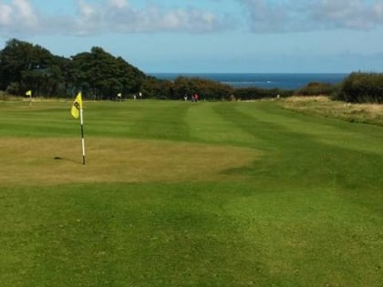 filey pitch and putt