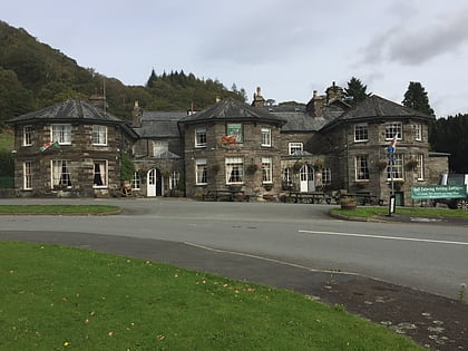 Oakeley Arms Hotel