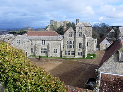 Carisbrooke Castle