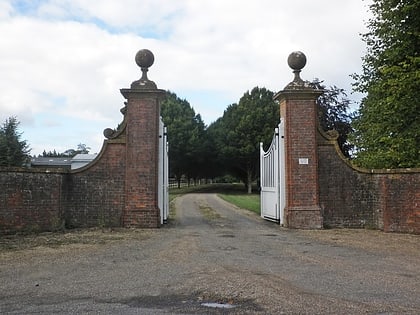 burton pynsent house