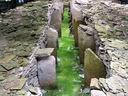 cairn dolmenique de midhowe rousay