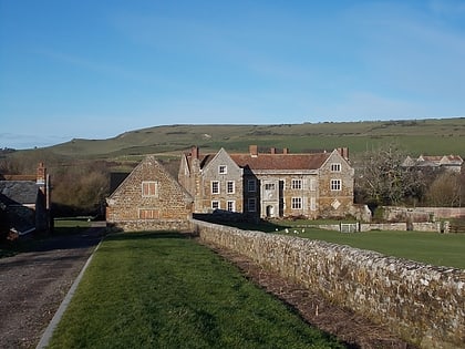 Wolverton Manor