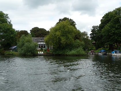 church island staines upon thames