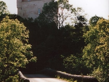 kinlochaline castle