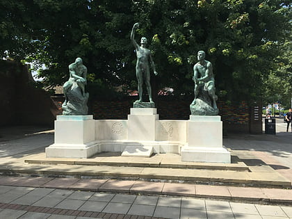 watford peace memorial