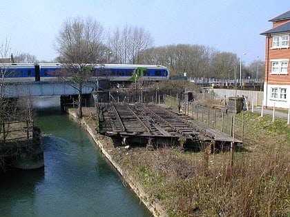 sheepwash channel railway bridge oxford