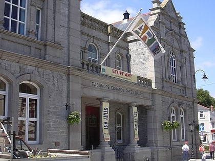 falmouth art gallery