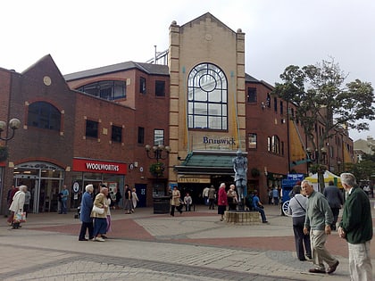 brunswick shopping centre scarborough