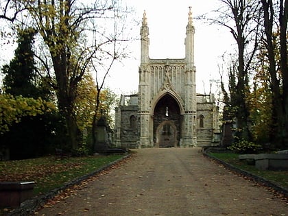 nunhead cemetery london