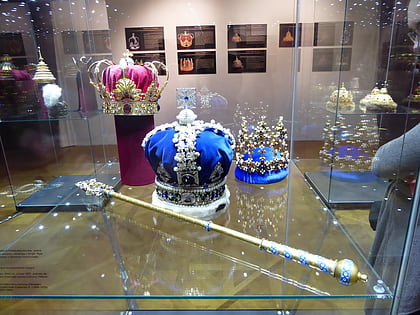 joyas de la corona britanica londres