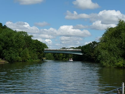 M4 Thames Bridge