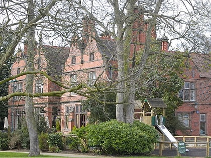 oakfield manor chester
